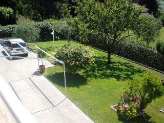zoom immagine (Villa 400 mq, più di 3 camere, zona Tivoli)