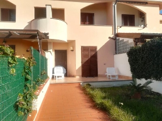 zoom immagine (Villa 80 mq, soggiorno, 2 camere, zona Santa Marinella)