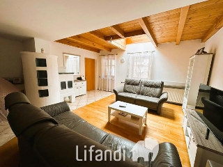 zoom immagine (Appartamento 102 mq, soggiorno, 2 camere, zona San Lugano)